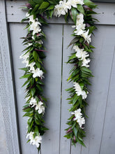 Load image into Gallery viewer, Ti Maile Style Lei/Orchid Wrap