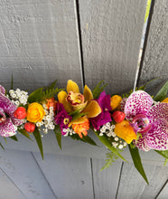 Load image into Gallery viewer, Fresh floral crown tropical Orchid Lei Po'o - Shower, Birthday wedding graduation anniversary