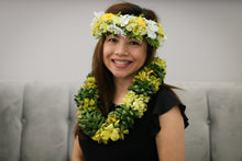 Load image into Gallery viewer, Kate-Ann Haku Lei - Fresh Flower Crown
