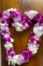 Load image into Gallery viewer, Pretty in Pink &amp; White Double Orchid Lei
